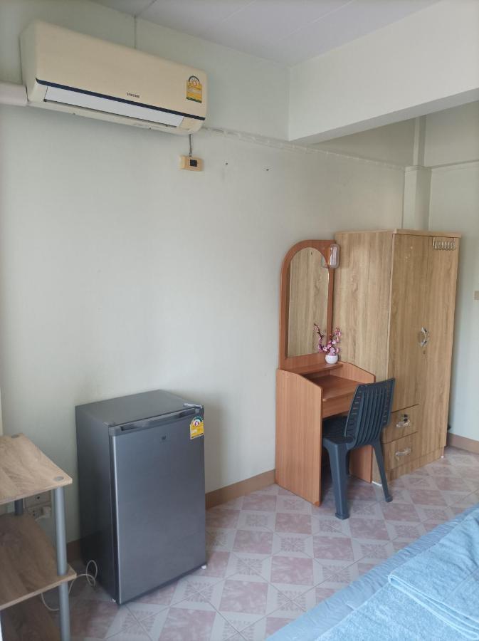 Apartamento Jatuporn A3 Rangsit Exterior foto