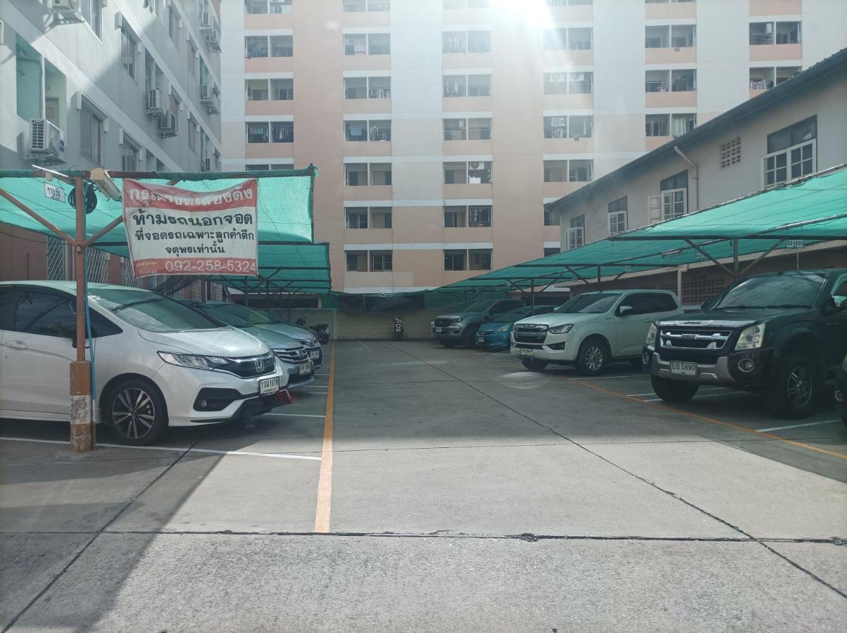 Apartamento Jatuporn A3 Rangsit Exterior foto